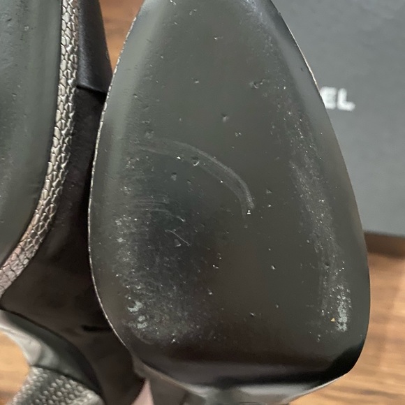 Chanel suede cap toe gray Chanel boots still selling for over 1,000 worn them 1 - Picture 6 of 8